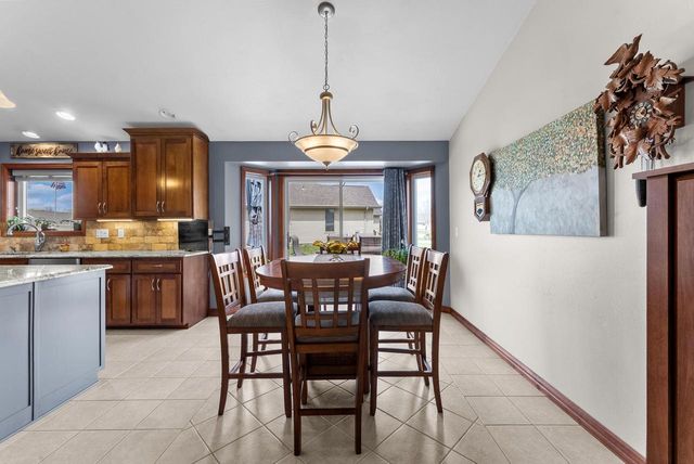 1842 Turquoise TRAIL, Green Bay, WI 54311