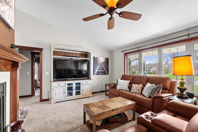 1842 Turquoise TRAIL, Green Bay, WI 54311