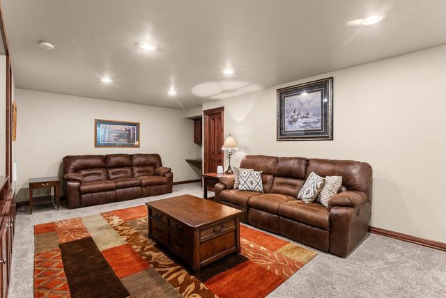 1842 Turquoise TRAIL, Green Bay, WI 54311