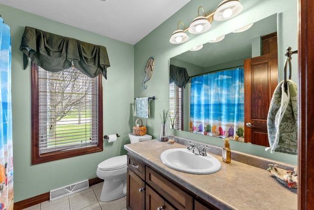 1842 Turquoise TRAIL, Green Bay, WI 54311