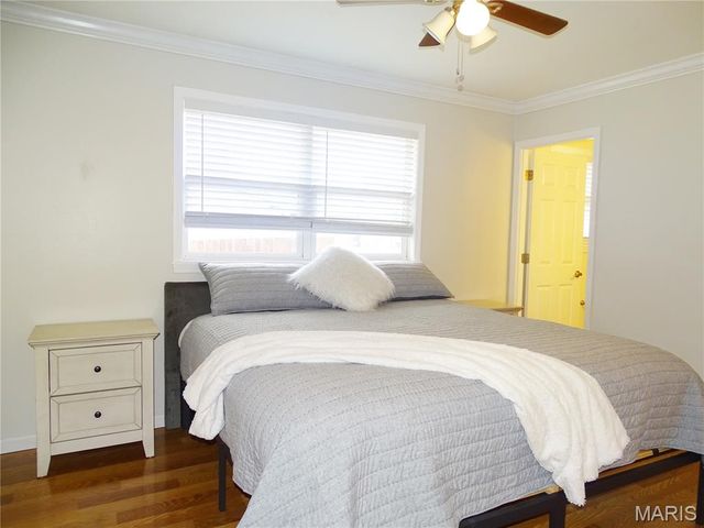 1052 Deleon Court, Fenton, MO 63026