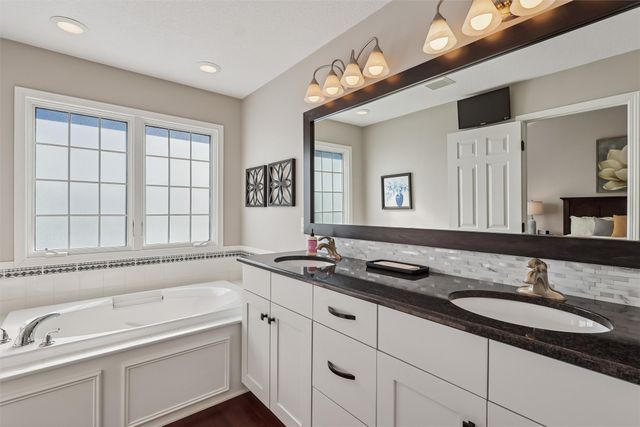 1780 SE Olson Drive, Waukee, IA 50263