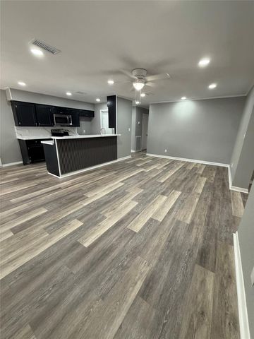 3808 Holly Glen, Bay City, TX 77414