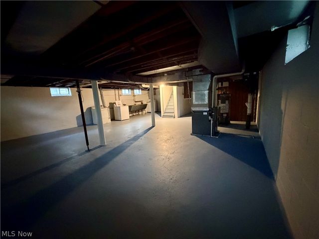 10506 Park Heights Road, Cleveland, OH 44104