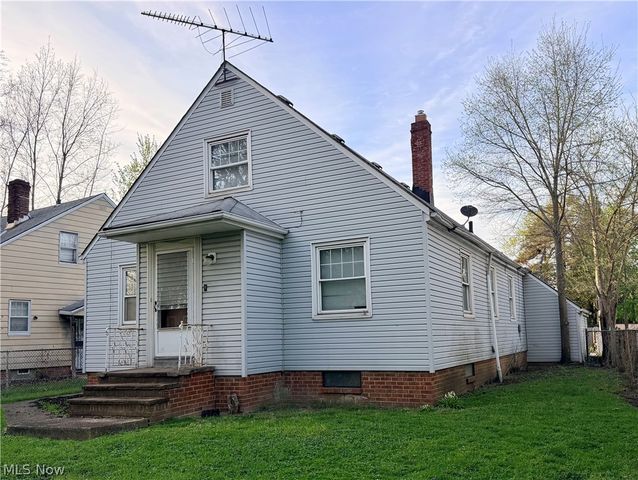 10506 Park Heights Road, Cleveland, OH 44104