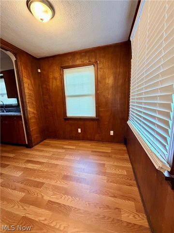 10506 Park Heights Road, Cleveland, OH 44104