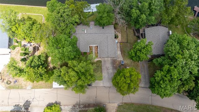 1226 S Deer Trail, Fredericktown, MO 63645