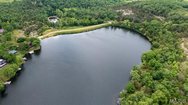 1226 S Deer Trail, Fredericktown, MO 63645