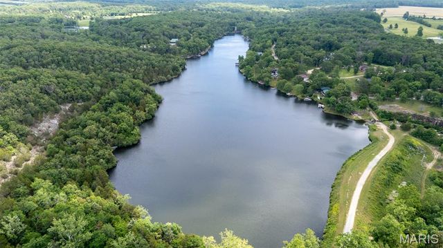 1226 S Deer Trail, Fredericktown, MO 63645