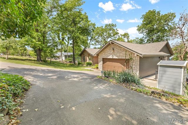 1226 S Deer Trail, Fredericktown, MO 63645