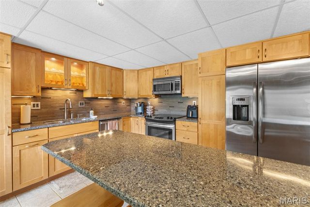 1226 S Deer Trail, Fredericktown, MO 63645