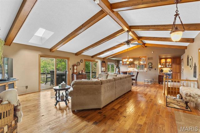 1226 S Deer Trail, Fredericktown, MO 63645