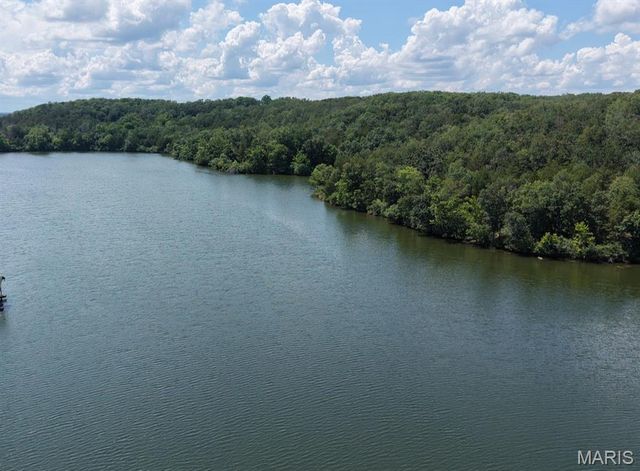 1226 S Deer Trail, Fredericktown, MO 63645