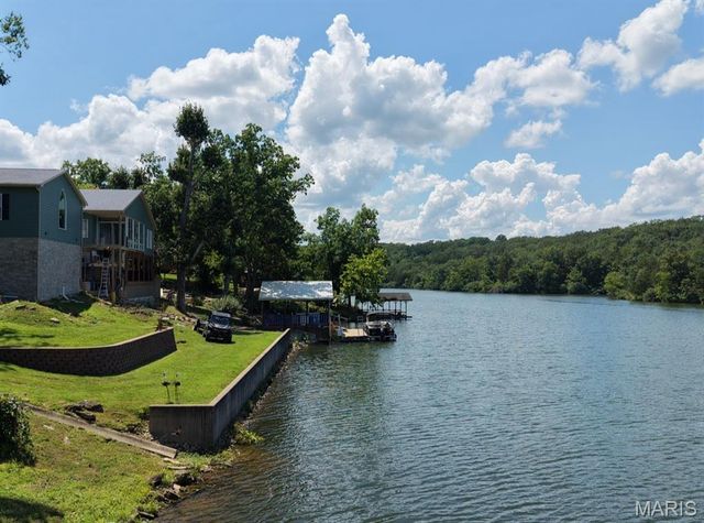 1226 S Deer Trail, Fredericktown, MO 63645