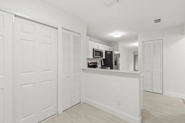 500 Crosswinds Drive, Greenacres, FL 33413