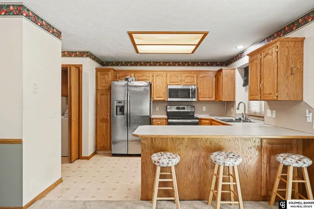 7136 Ivy Lane, La Vista, NE 68128