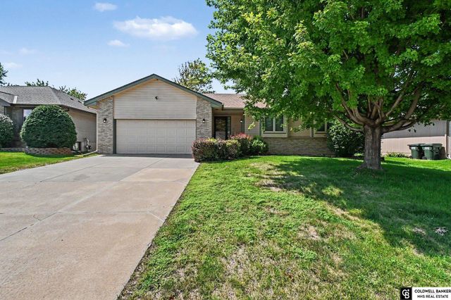 7136 Ivy Lane, La Vista, NE 68128
