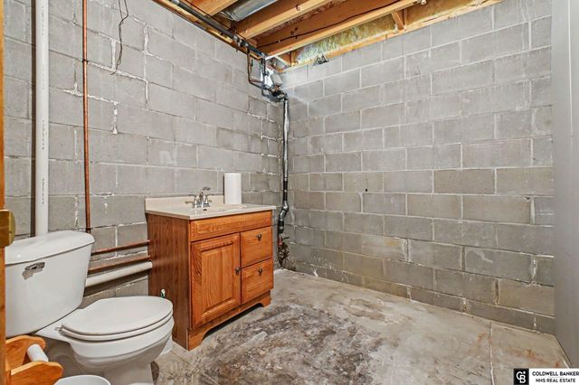 7136 Ivy Lane, La Vista, NE 68128