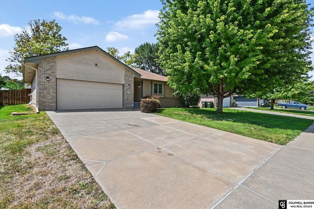 7136 Ivy Lane, La Vista, NE 68128