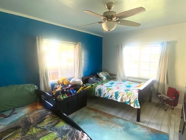 4574 E Illinois Avenue, Fresno, CA 93702