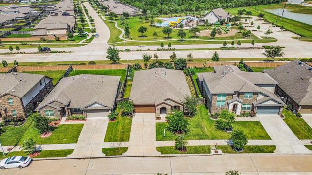 4035 Chester Bay Lane, Missouri City, TX 77459