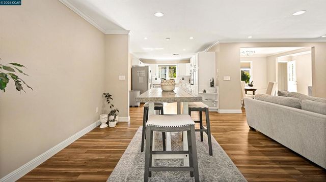 1694 Tammy Ln, Concord, CA 94519