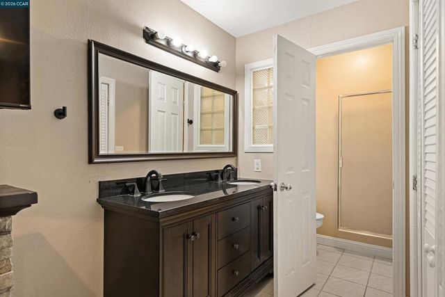 1694 Tammy Ln, Concord, CA 94519