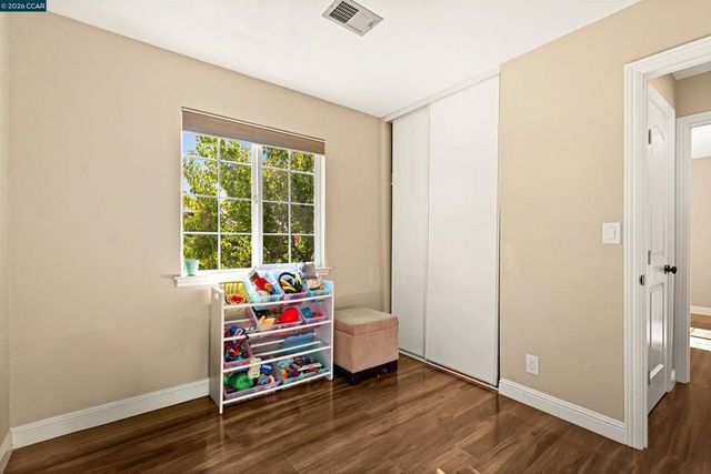 1694 Tammy Ln, Concord, CA 94519