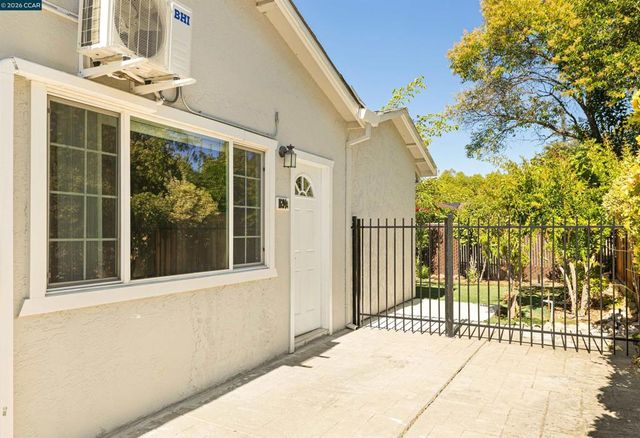 1694 Tammy Ln, Concord, CA 94519