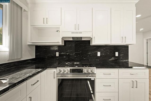 1694 Tammy Ln, Concord, CA 94519