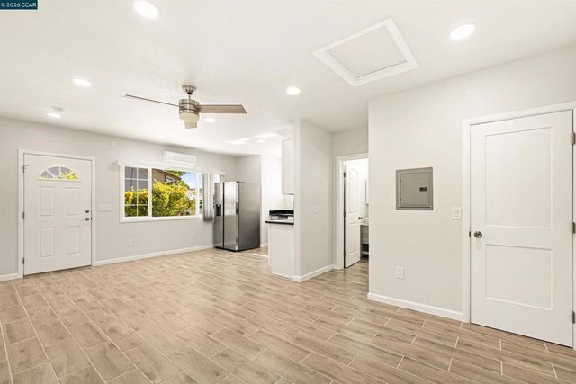 1694 Tammy Ln, Concord, CA 94519