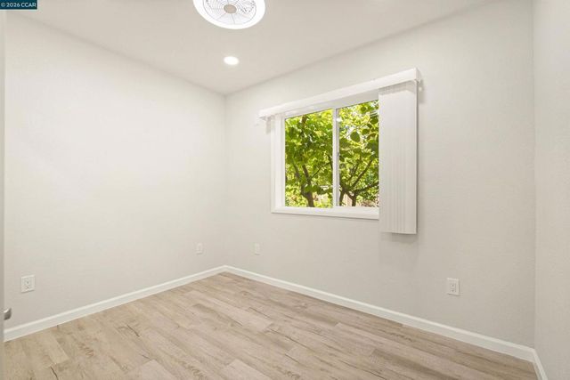 1694 Tammy Ln, Concord, CA 94519