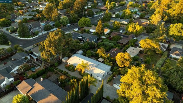 1694 Tammy Ln, Concord, CA 94519