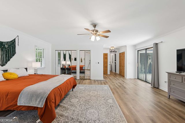 2530 Rolling View Drive SE, Smyrna, GA 30080