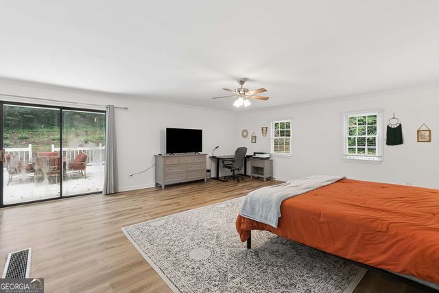 2530 Rolling View Drive SE, Smyrna, GA 30080