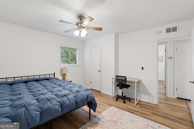 2530 Rolling View Drive SE, Smyrna, GA 30080
