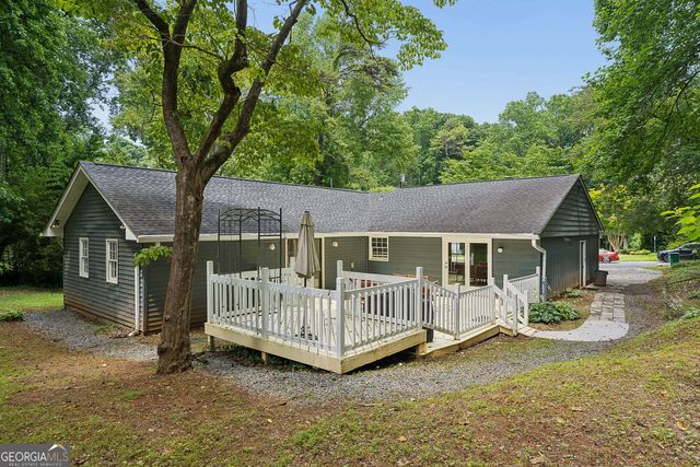 2530 Rolling View Drive SE, Smyrna, GA 30080