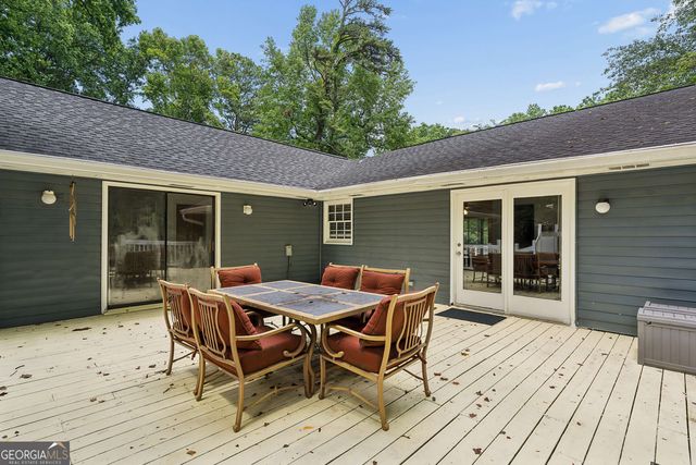 2530 Rolling View Drive SE, Smyrna, GA 30080