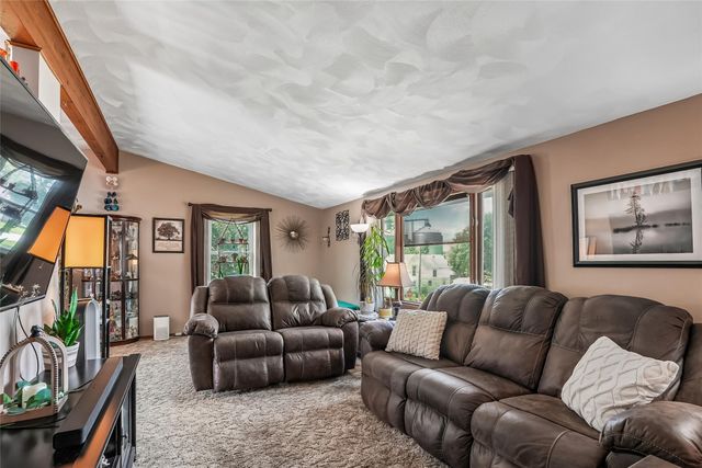 512 Water Street, Kellogg, IA 50135