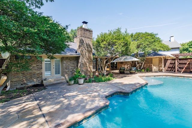 10126 Bridgegate Court, Dallas, TX 75243