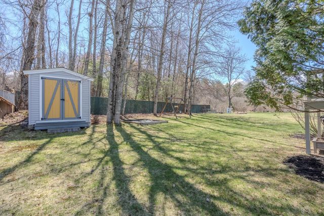 19 Squire Drive, Somersworth, NH 03878