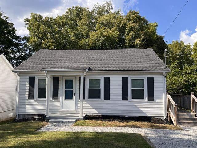 174 E Schell St, Gallatin, TN 37066