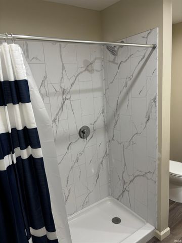 922 N 11TH Street, Decatur, IN 46733