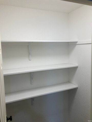 922 N 11TH Street, Decatur, IN 46733