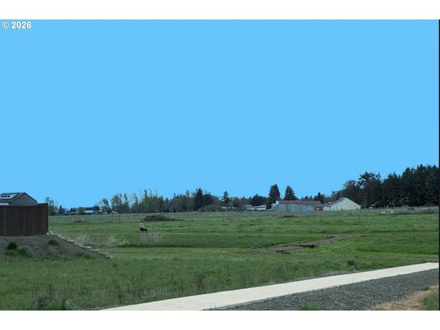 2432 W 15TH Ave, Junction City, OR 97448