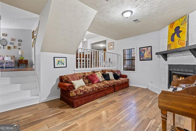 2220 Davis Oaks Court, Stone Mountain, GA 30087