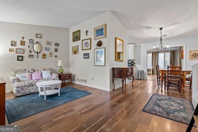 2220 Davis Oaks Court, Stone Mountain, GA 30087