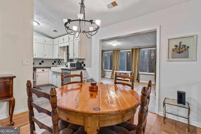 2220 Davis Oaks Court, Stone Mountain, GA 30087