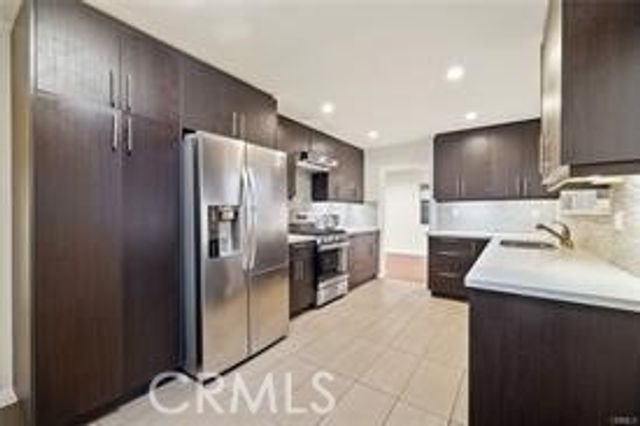 12759 Elkwood Street, North Hollywood, CA 91605