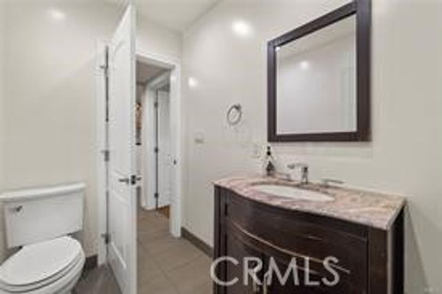 12759 Elkwood Street, North Hollywood, CA 91605